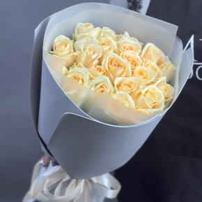 Букет из 25 роз Аваланж (50 см) в Жуковском