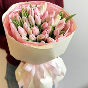 Букет из 35 розовых тюльпанов в Жуковском
