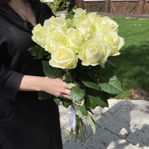 Букет из 11 белых роз (70 см) в Жуковском