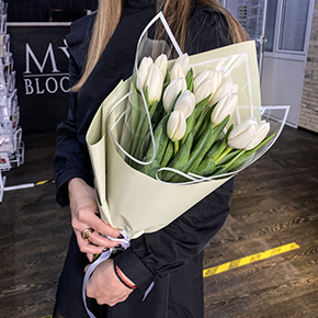 Букет 15 белых тюльпанов в Жуковском