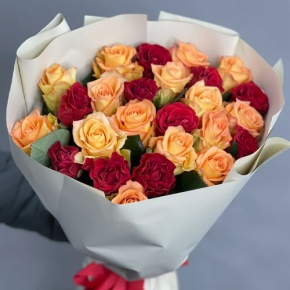 Букет "Прайм" из 25 роз Оранж и Эль Торо (50 см) в Жуковском