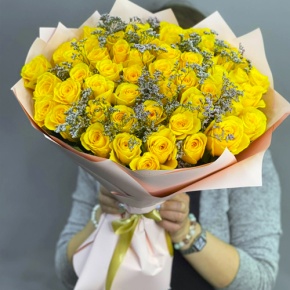 Букет из 51 лимонной розы с лимониумом в Жуковском