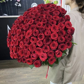 Букет 101 красная роза (70 см) в Жуковском