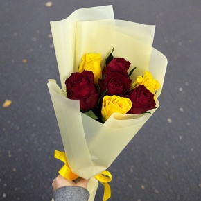Букет из 7 Кенийских роз (40 см) в Жуковском