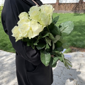 Букет из 9 белых роз (70 см) в Жуковском