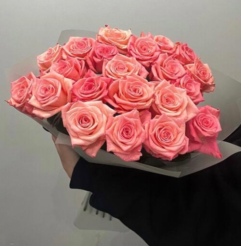 Букет из 21 розовой розы (50 см) в Жуковском