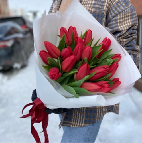 Букет красных тюльпанов в Жуковском