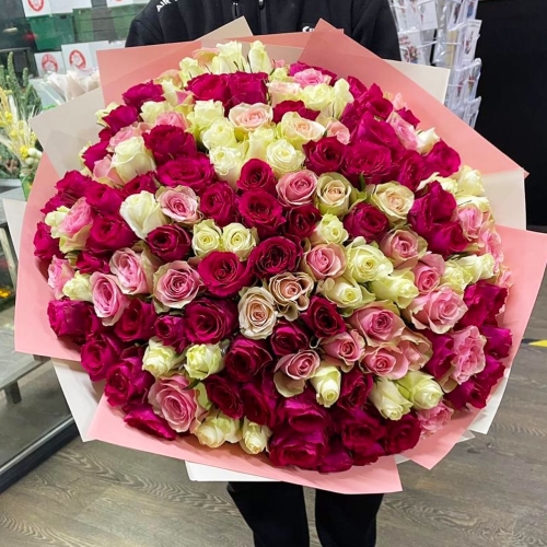 Букет 151 роза ягодный микс (40 см) в Жуковском